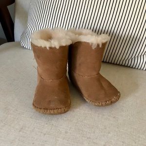 Baby UGG Booties size 2/3
